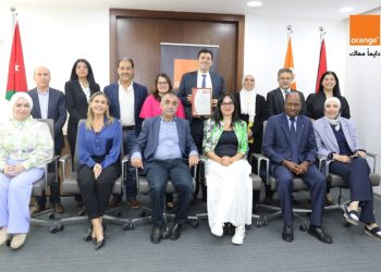 أورنج الأردن تواصل الالتزام بتطبيق مبادئ شهادة المعيار الدولي