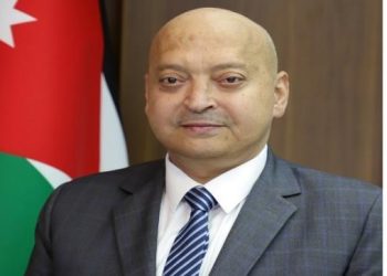 حمادة يهنئ ولي العهد بمولد الأميرة إيمان