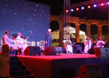 سماوي يكرم التهامي ،،، ضمن فعاليات مهرجان جرش ٣٨_صور