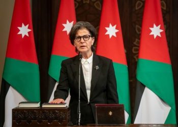 وزيرة السياحة لينا عناب ..ارجوكي تحركي فالميدان بأنتظارك!!