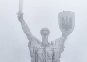 كييف تحت النار .. هجوم باليستي روسي ضخم على الأراضي الأوكرانية