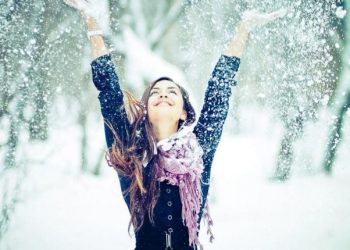 أبراج تعشق الأجواء الشتوية وتشعر بالسعادة عندما تمطر