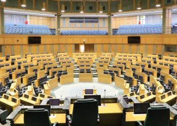 3500 دينار راتب النائب.. ووجبات شاورما لتقليل النفقات