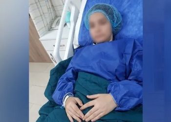 عمان.. تعرض طفلة لفقدان الذاكرة بعد إجراء عملية الزايدة في مستشفى خاص