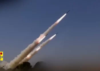 حزب الله يستهدف قاعدة زوفولون شمالي حيفا ومدينة صفد