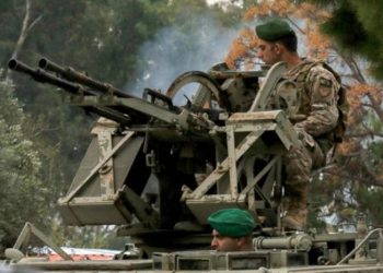 الاحتلال يواصل انتهاك اتفاق وقف اطلاق النار في جنوب لبنان