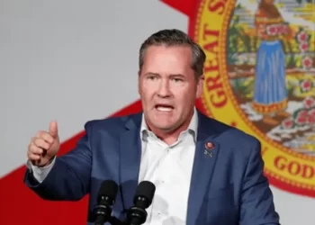 مستشار ترامب  يهدد حماس بـ”عواقب وخيمة” بسبب الأسرى الإسرائيليين