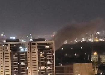 إصابة 20 “إسرائيليا” خلال توجههم إلى الملاجئ بعد وصول صاروخ من اليمن