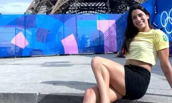 السباحة البرازيلية: تعرضت للتحرش.. وطردوني “شبه عارية”