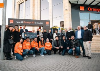 أورنج الأردن تختتم حملة “اشترك واربح مع 5G” بتسليم الجائزة الكبرى للرابحة