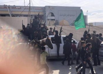 صور تجوال كتائب القسام  في غزة وسط هتافات الجماهير تصيب اسرائيل بالجنون