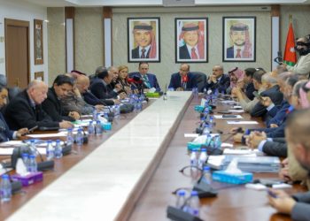 مالية النواب تقرر تخفيضات بقيمة 40 مليونًا من الموازنة