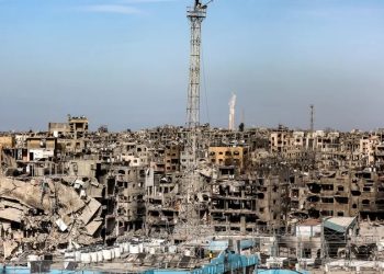 آلاف تحت الأنقاض و 2800 جثة شهيد تبخرت و إعادة الإعمار حتى 2040