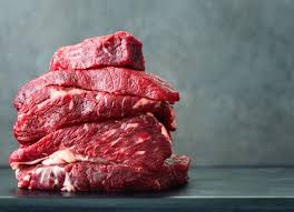 نار اللحوم تشوي الجيوب والمواطن يصرخ: “لحمة يا دنيا لحمة” !!