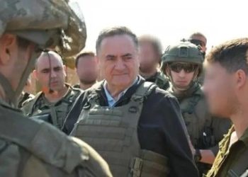 وزير الدفاع الإسرائيلي.. محور “فيلادلفيا” سيبقى منطقة عازلة مثل حدود لبنان وسوريا