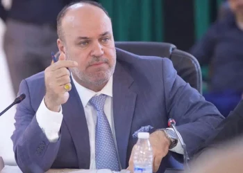 نائب عراقي يطالب بطرد السفيرين الأردني والفلسطيني