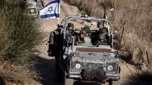 إطلاق نار كثيف بين مجموعات شعبية و قوات الاحتلال في الجنوب السوري