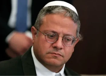 بن غفير يحرّض من واشنطن على قصف مخازن الأغذية والمساعدات بغزة