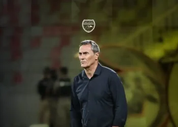 “الحسين إربد” ينهي عقد موتا ويستعين بالمدرب هايل