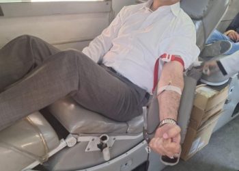 بالتعاون مع مديرية بنك الدم نظم البنك الأردني الكويتي حملة للتبرع بالدم في مبنى الإدارة العامة