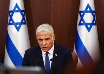 “الأعذار انتهت” .. لابيد يصف حكومة نتنياهو بـ”العاجزة”