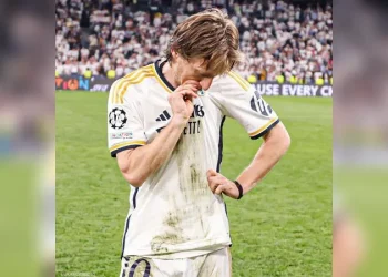 لوكا مودريتش يعلن مغادرة ريال مدريد بعد مونديال الأندية