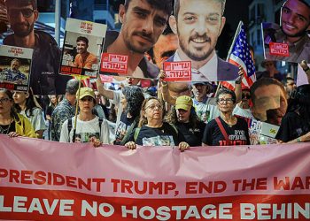 نتنياهو وسموتريتش.. المساعدات الإنسانية لغزة هي القليل من القليل