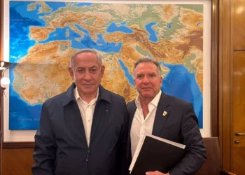 “إسرائيل” توافق وحماس تدرس المقترح الأميركي حول غزة