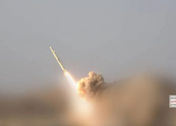 خلال 24 ساعة.. القوات اليمنية تنفذ ضربتين صاروخيتين على مطار “بن غوريون”