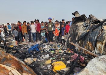 غزة.. شهداء وجرحى وسط قصف وجوع وعطش يفتك بالنازحين