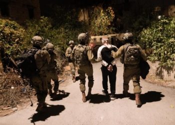 حملة اعتقالات ومداهمات واسعة بالضفة والقدس