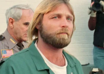 قبل إعدامه… قاتل متسلسل يوجه رسالة من 6 كلمات إلى ترامب