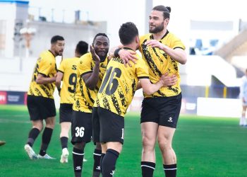 الرمثا يهدي الدوري للحسين بتعادله مع الوحدات