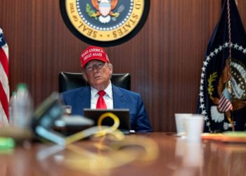 طهران تلمح إلى إمكانية استهداف القواعد والقوات الأميركية في منطقة الشرق الأوسط