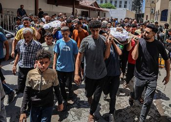 64 شهيدا بنيران جيش الاحتلال بينهم 36 من طالبي المساعدات