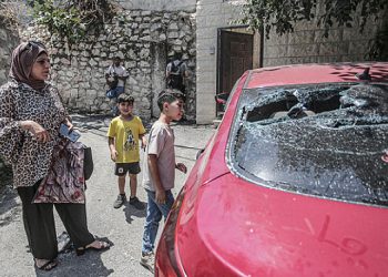 اقتحامات واعتقالات واعتداءات استيطانية واسعة النطاق