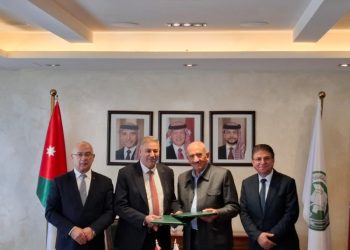 “البوتاس العربية” و”الفوسفات الأردنية” توقعان اتفاقية لإنشاء مجمع صناعي متكامل لإنتاج حامض الفوسفوريك والأسمدة المتخصصة