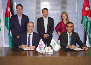 بنك صفوة الإسلامي وجامعة الحسين التقنية يوقعان اتفاقية تعاون لتعزيز التعليم التقني والتطوير المهني