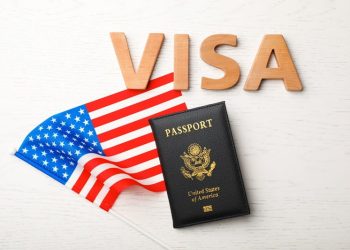 أميركا تفرض رسوم النزاهة على تأشيرات غير المهاجرين بدءًا من 2025