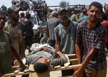 الحرب على غزة.. 61,499 شهيدا وحصيلة شهداء التجويع ترتفع إلى 222