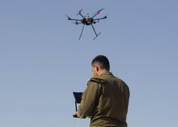 مُسيرة “إسرائيلية” تستهدف رعاة أغنام جنوب لبنان