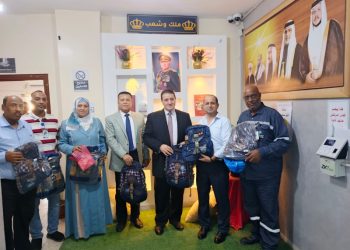 شركة البوتاس العربية تدعم مدارس الأغوار الجنوبية بالحقائب والقرطاسية