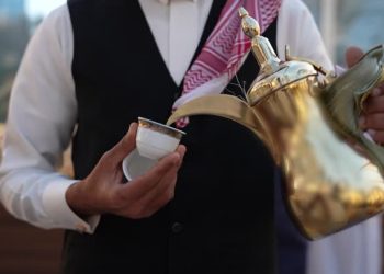 ظاهرة خطيرة في عمان.. كاميرات تصوير في بيوت العزاء