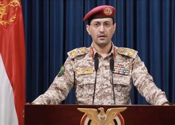 “الحوثي” تقصف مطار بن غوريون “ردا على الإبادة والتجويع” بغزة