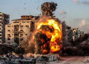 الاحتلال يتوغل في مدينة غزة و428 شهيدا