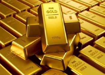 الذهب يلامس قمة غير مسبوقة