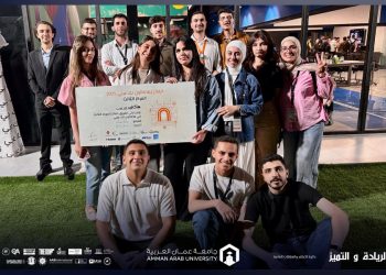 طلبة جامعة عمان العربية يحصدون المركز الثالث في هاكاثون “تك عربي” 2025