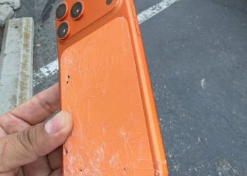 أردني اشترى آيفون 17 برو بـ 1350 دينار وعرضه للبيع بـ15 دينار فقط!