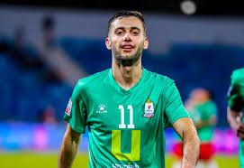 الوحدات يوافق على احتراف “سمرين”