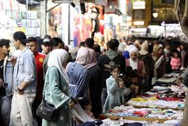 الأسواق الأردنية تشهد حركة نشطة مع نزول الرواتب